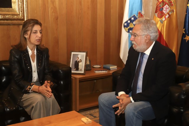 A conselleira de Medio Ambiente entrega ao Parlamento o informe de execución do I Plan Rexional Integrado de Enerxía e Clima 2019-2023